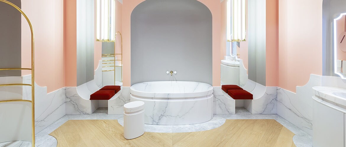 salle-de-bains-alexis-mabille-jacob-delafon-baignoire-1170x500.jpg